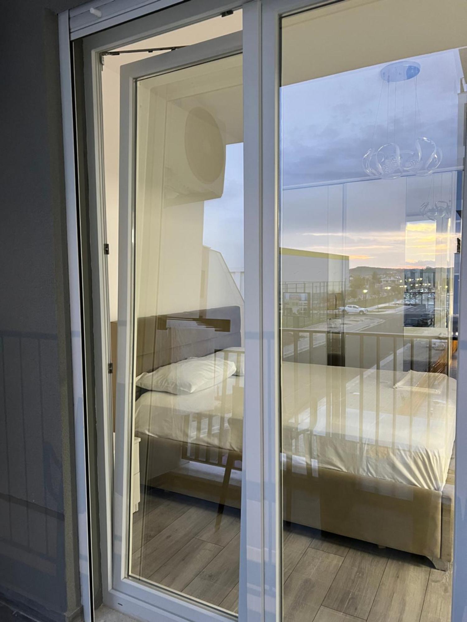 Appartement Bratti's Near Center And Mother Teresa Airport