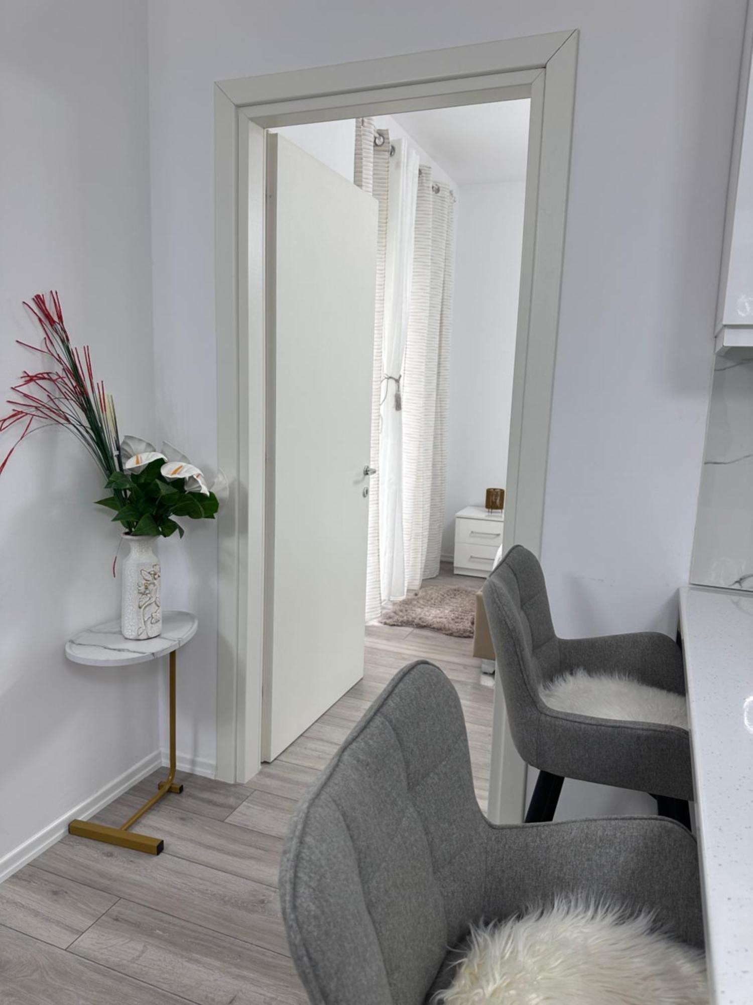Appartement Bratti's Near Center And Mother Teresa Airport
